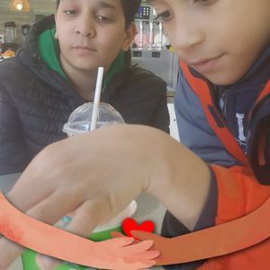 Meet your Posher, Manuel